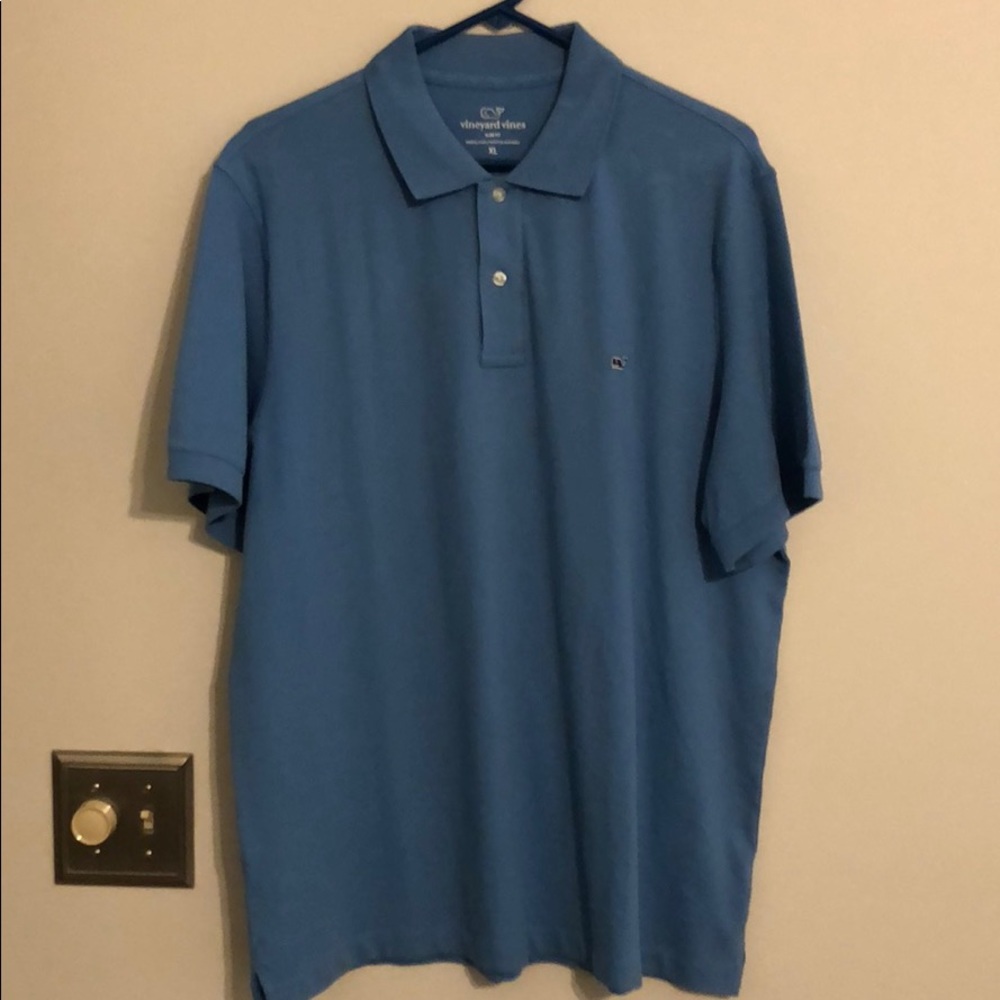 Blue vineyard vines polo